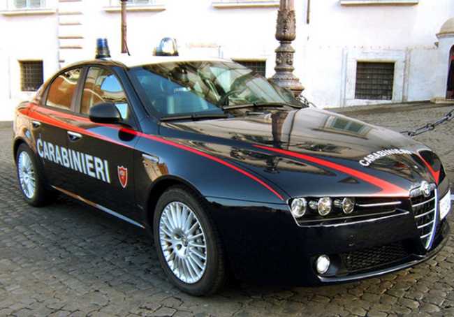 700 auto carabinieri cc w