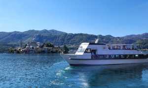 battello navigazione lago dorta