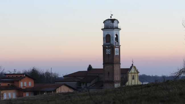 cavallirio chiesa