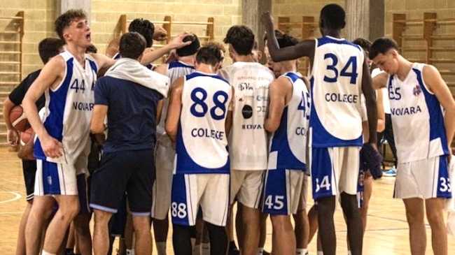 college novara gruppo mani