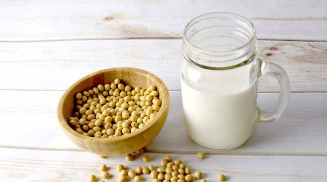soy milk 2263942