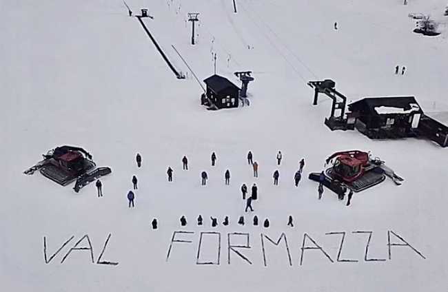 val formazza secondo flash mob