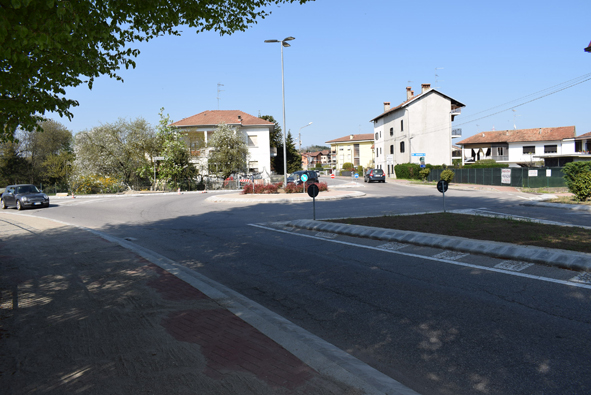 Via Arona 3
