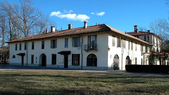 borgomanero villa marazza