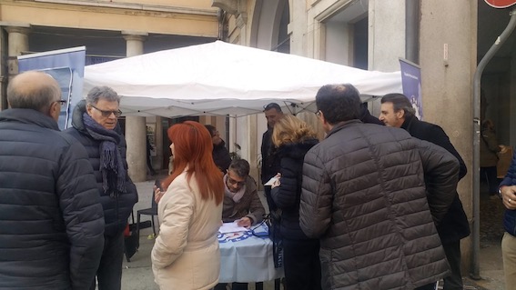 borgo raccolta firme