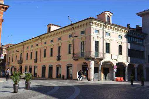 Borgomanero comunepalazzo tornielli