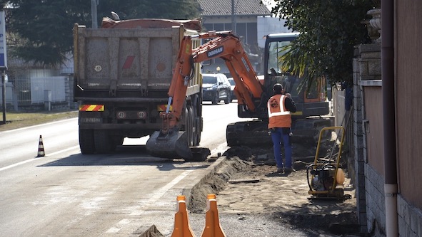 ciclabile lavori borgo