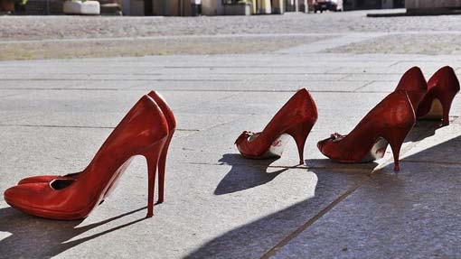 Giornata per l’eliminazione della violenza contro le donne, gli eventi a Novara