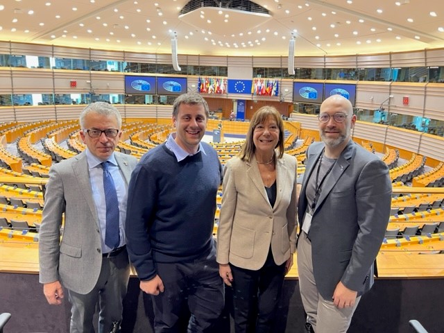 protopapa patrone poggio panza